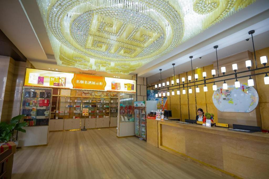 Grand Szechuan Hotel Вьентьян Экстерьер фото