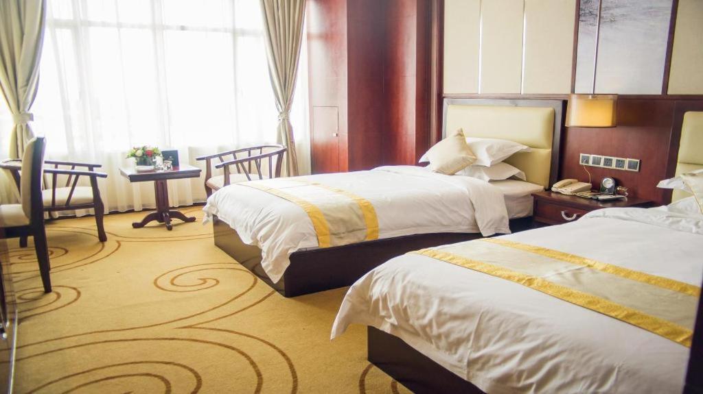 Grand Szechuan Hotel Вьентьян Экстерьер фото