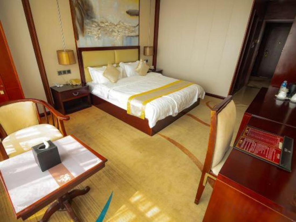 Grand Szechuan Hotel Вьентьян Экстерьер фото
