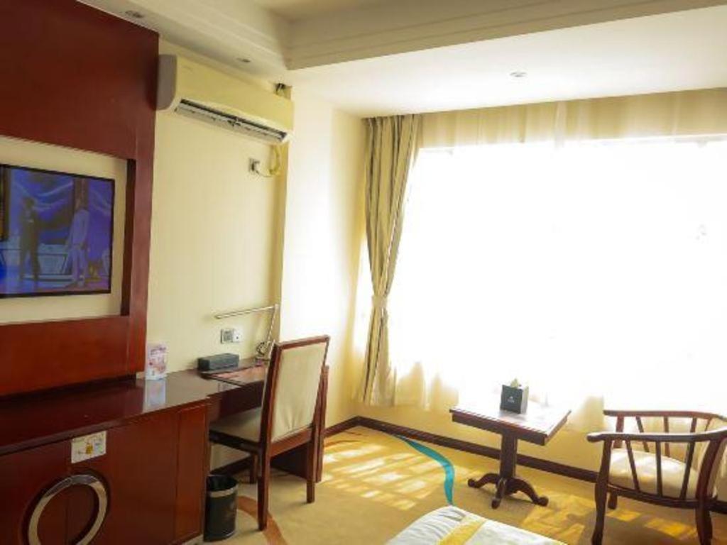 Grand Szechuan Hotel Вьентьян Экстерьер фото